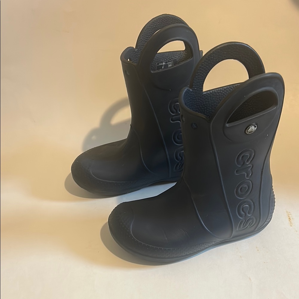 CROCS Navy Rain & Snow Boots Durable Comfort